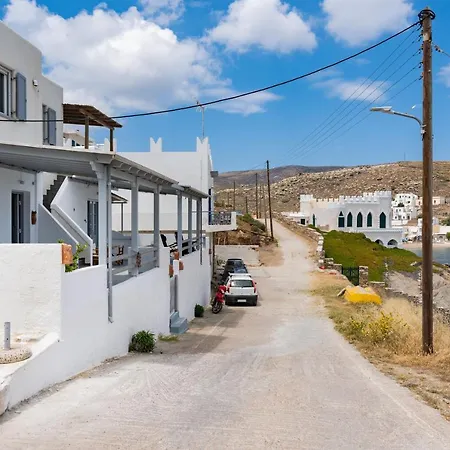 Gorgona 1 * Loutra (Kythnos)
